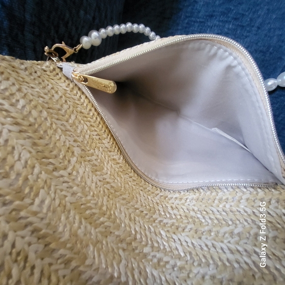 Dior Tan Clutch with Pearl Wristlet - Picture 5 of 10